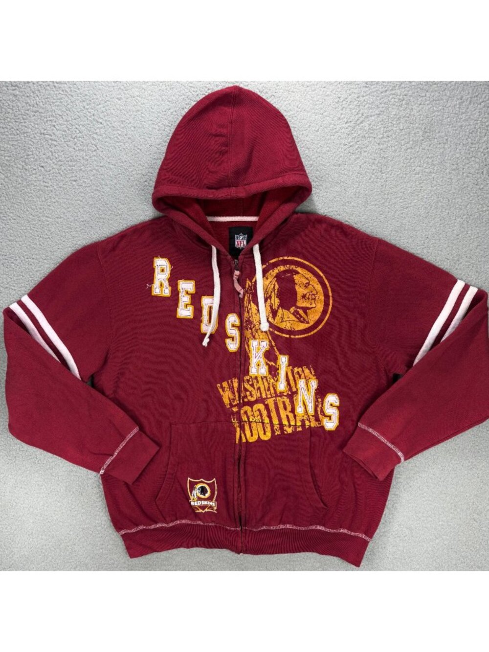 Washington Redskins Hoodie Men Extra Large Burgundy Red Indian NFL G-III Vintage
